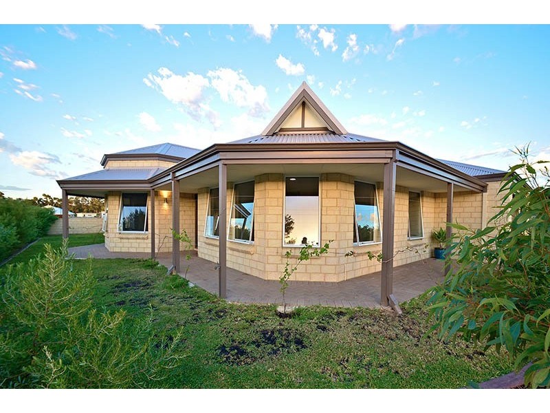 1 Chenin Street, Cowaramup WA 6284