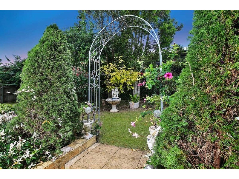 32 Hakea Avenue, Maleny QLD 4552