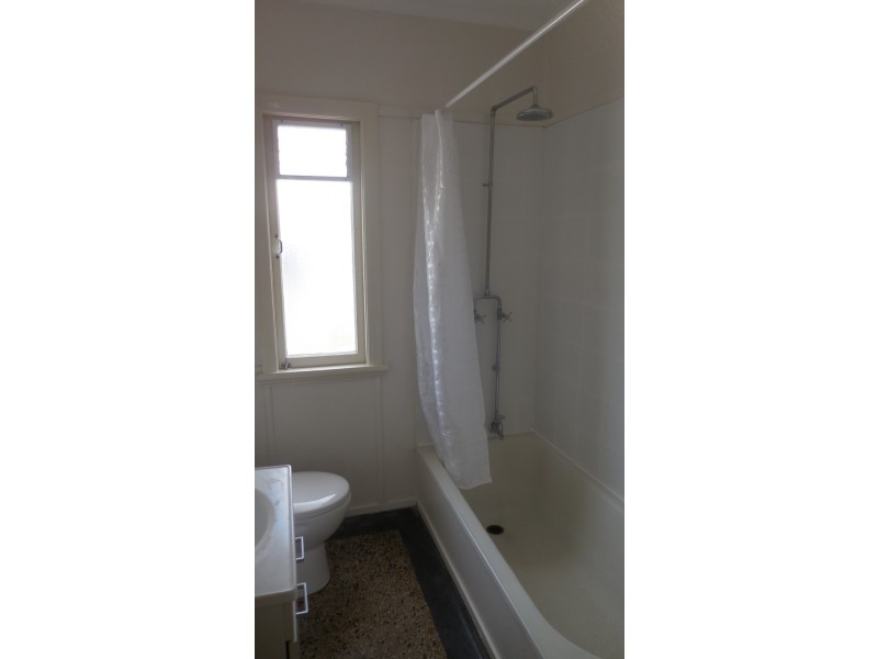 70 Nathan Street, Brighton QLD 4017