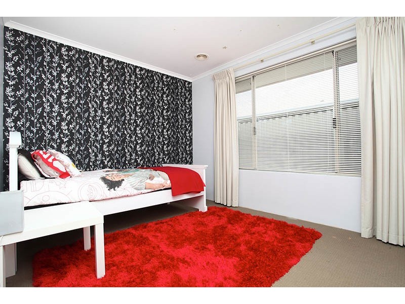 35 Beechwood Circle, Aveley WA 6069