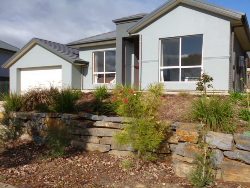 20 Coulter Street, Flagstaff Hill SA 5159