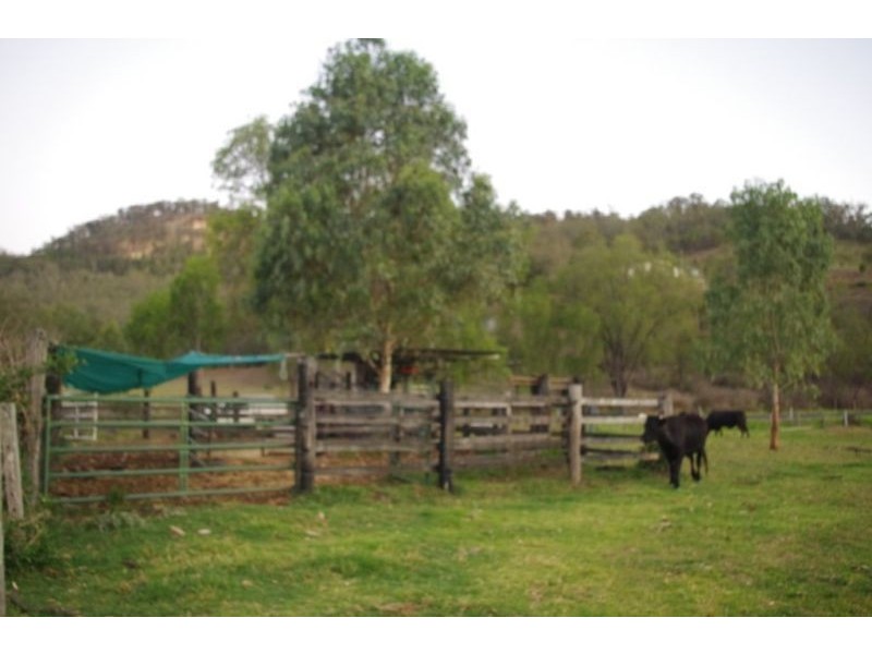 390 Stockyard Creek Road, Stockyard QLD 4344