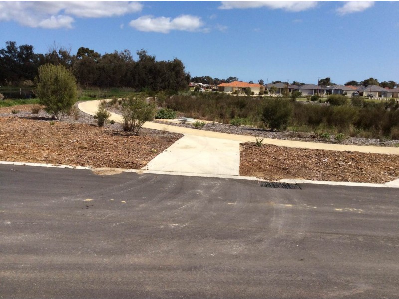 2 Tallowood Avenue, Baldivis WA 6171