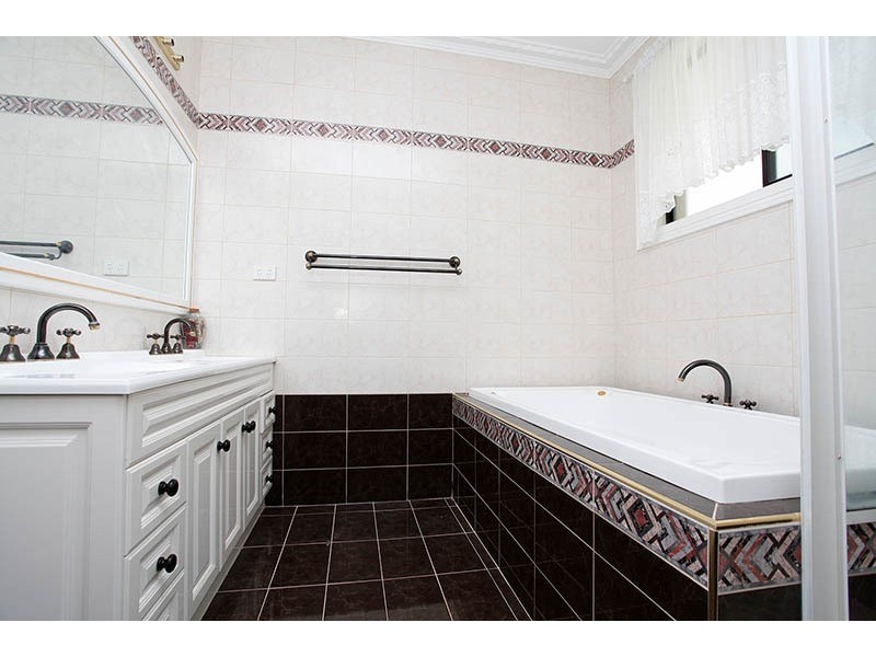 20 Fulham Court, Hoppers Crossing VIC 3029