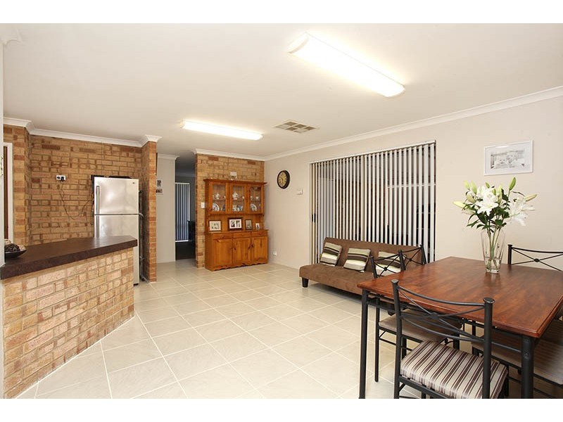 12 Selwyn Rise, Greenfields WA 6210