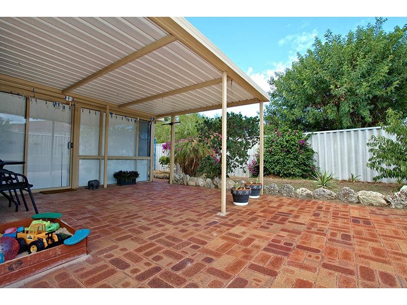 12 Selwyn Rise, Greenfields WA 6210