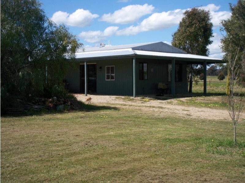 156 Glenrowan Boweya Road, Glenrowan VIC 3675