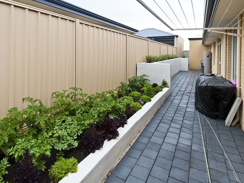 12   Hamelin Street, Two Rocks WA 6037