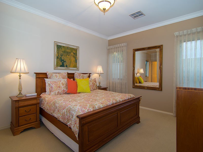 10 Signal Street, Seaford Meadows SA 5169
