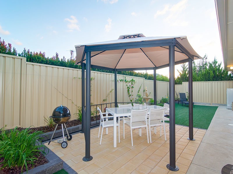10 Signal Street, Seaford Meadows SA 5169