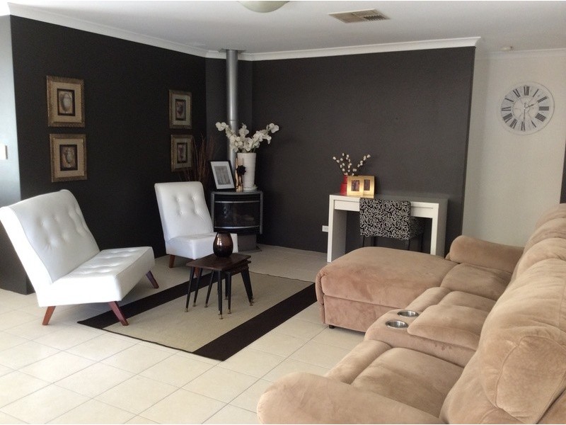 24  Kirkimbie Street, Carramar WA 6031