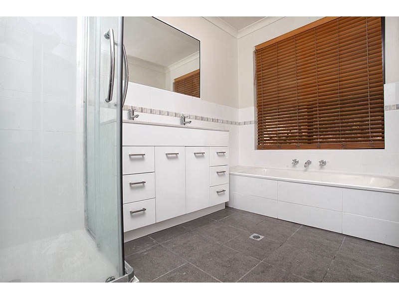 6 Rabone way, Boya WA 6056