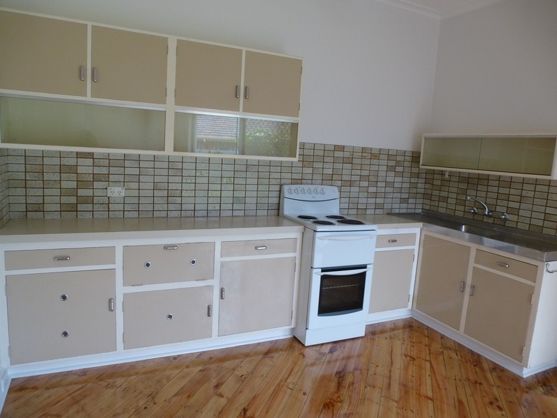 9 Ross Street, Everard Park SA 5035