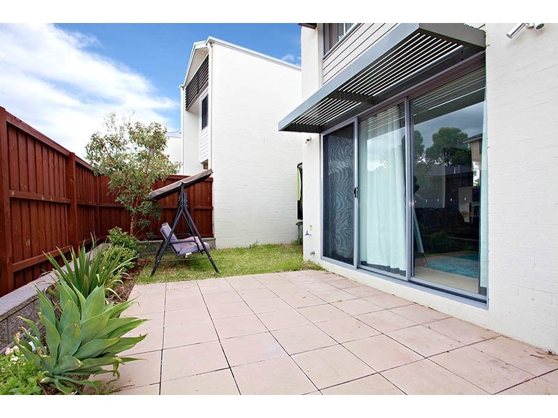 34 Caddies Boulevard, Rouse Hill NSW 2155