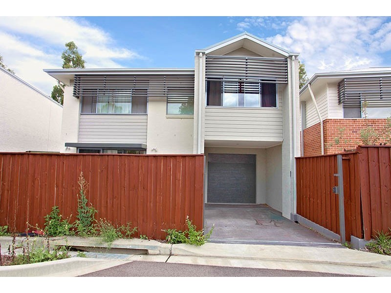 34 Caddies Boulevard, Rouse Hill NSW 2155