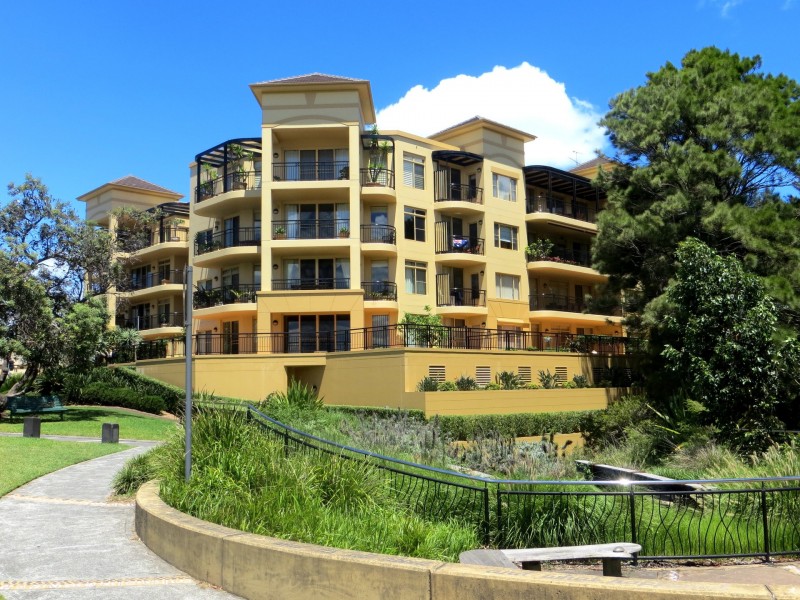 2/2-8 Harbour Street, Wollongong NSW 2500