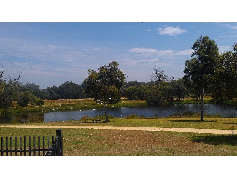 63 Braidwood Drive, Australind WA 6233