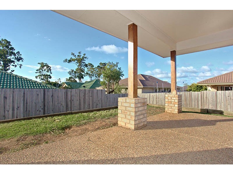 27 Charlton Crescent, Ormeau QLD 4208