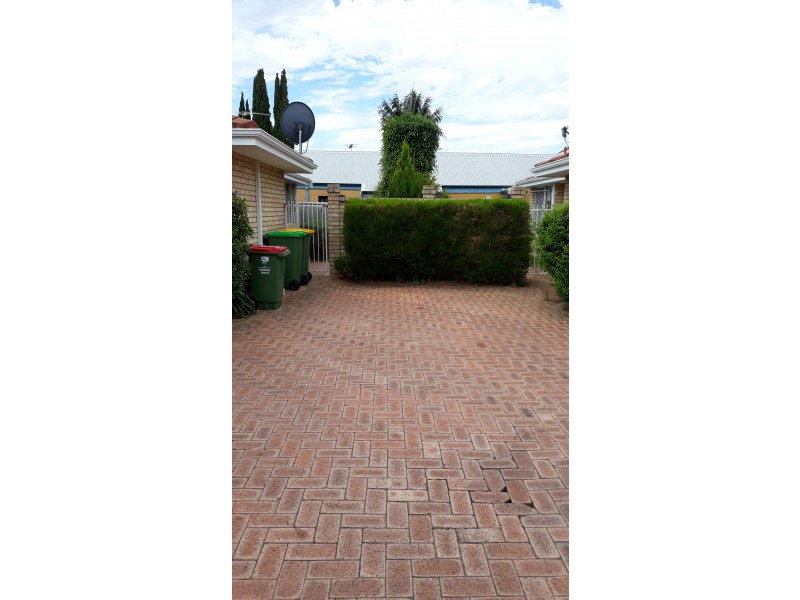 184B Kitchener Rd, Booragoon WA 6154