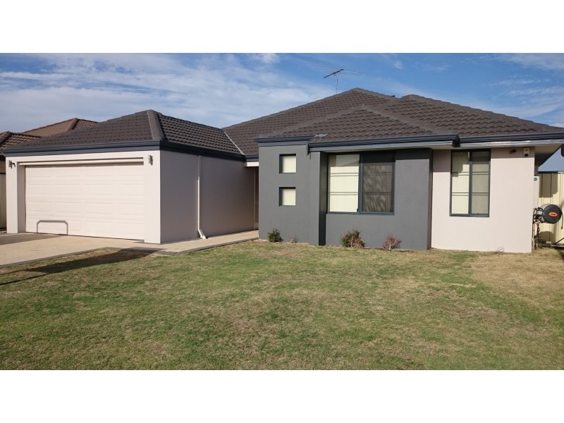 32 John Forrest Circuit, Bertram WA 6167