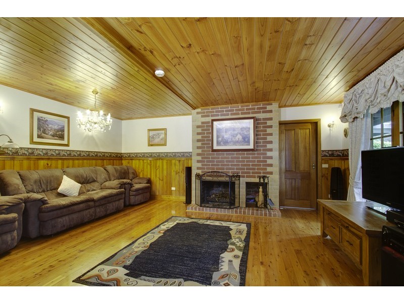 128 Belgrave Hallam Road, Belgrave South VIC 3160