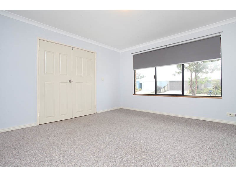76 Chatsworth drive, Erskine WA 6210