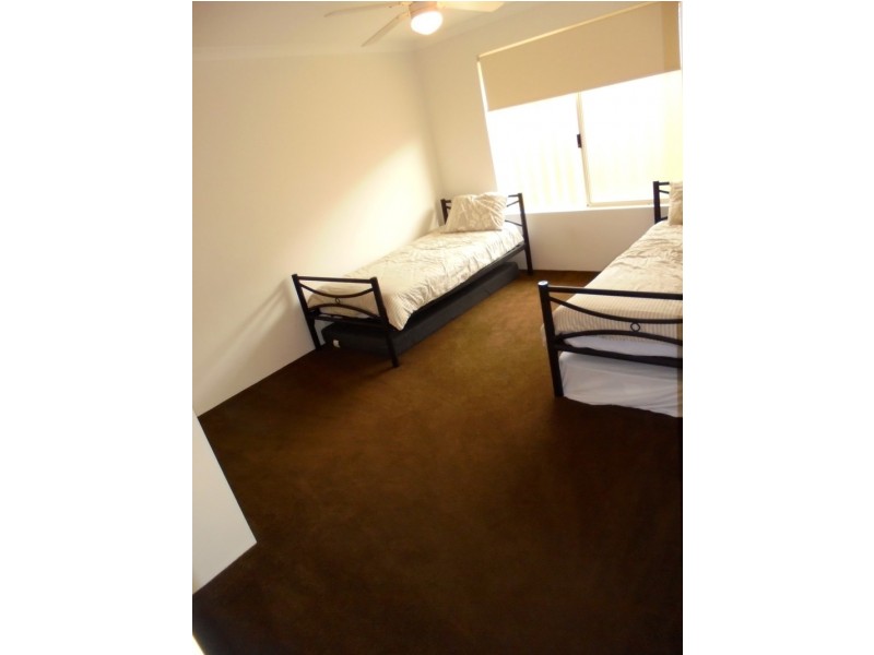 4 Wetherby Link, Butler WA 6036