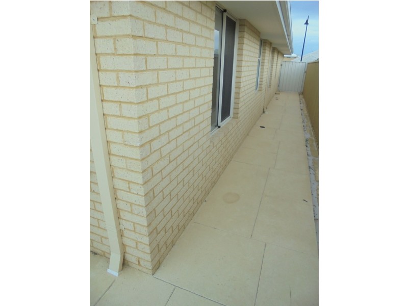 4 Wetherby Link, Butler WA 6036