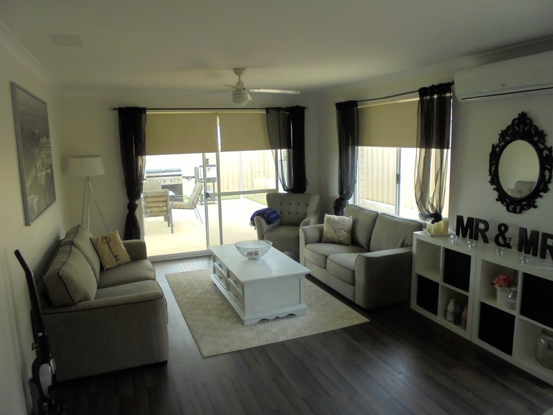 4 Wetherby Link, Butler WA 6036