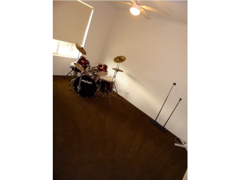 4 Wetherby Link, Butler WA 6036