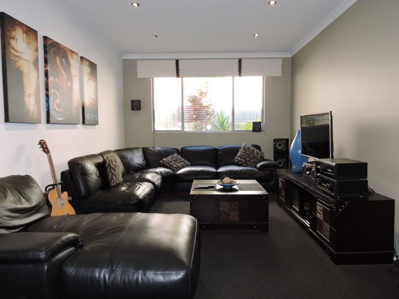 8 Hendon Vista, Wellard WA 6170