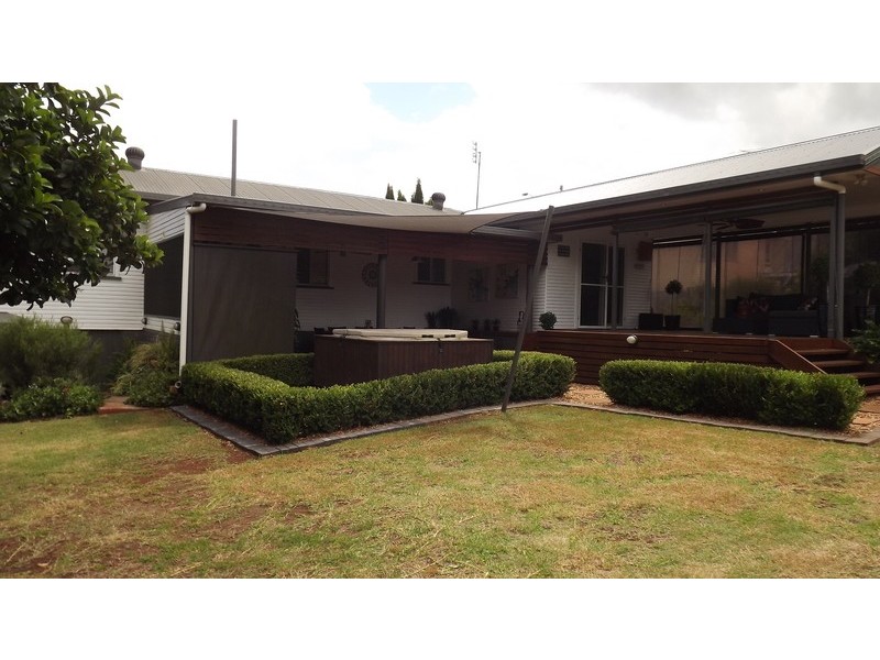 36 JAMES ST, Rangeville QLD 4350