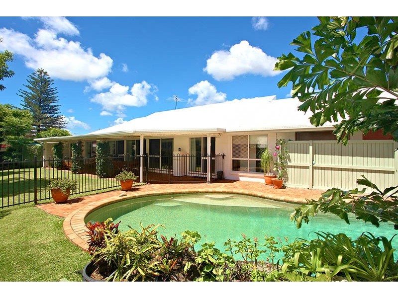 66 Wishart Rd, Upper Mount Gravatt QLD 4122