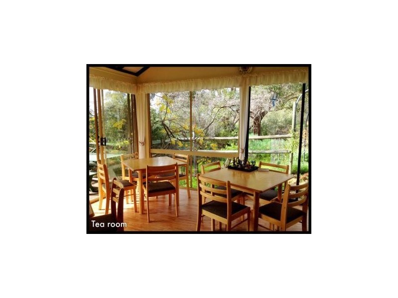 163 Howard Road, Julimar WA 6567