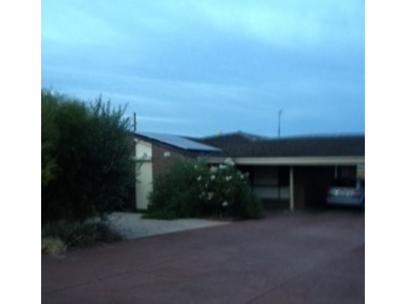 5 Aumerle Way, Spearwood WA 6163