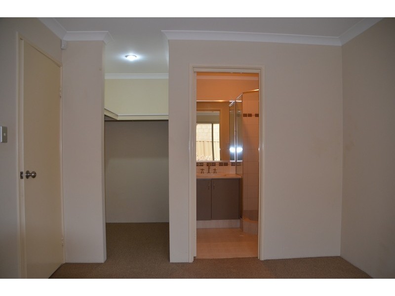 C/15 Poynings Street, Westminster WA 6061