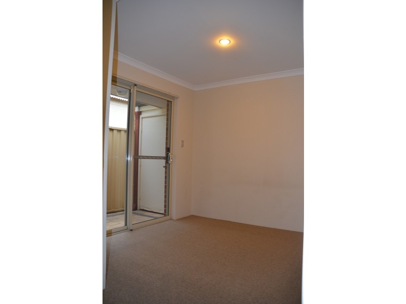 C/15 Poynings Street, Westminster WA 6061