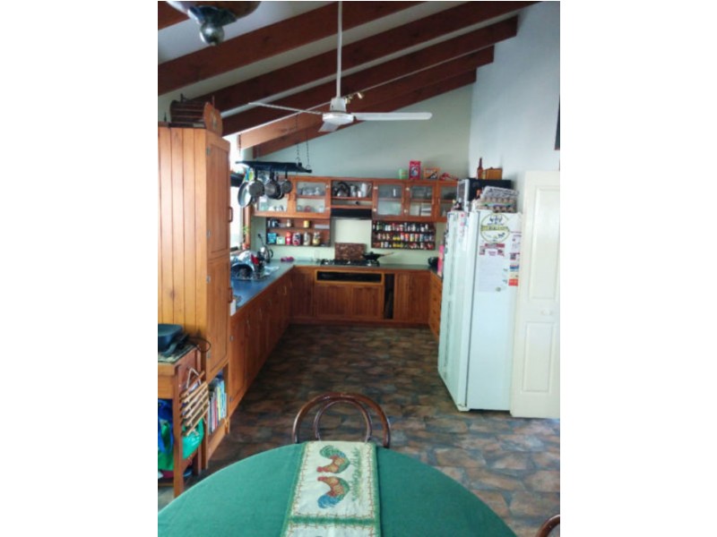 1015 Whitelaws Track, Yinnar South VIC 3869