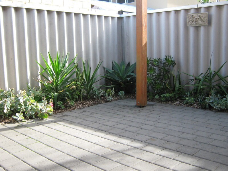 20c Almurta Way, Nollamara WA 6061