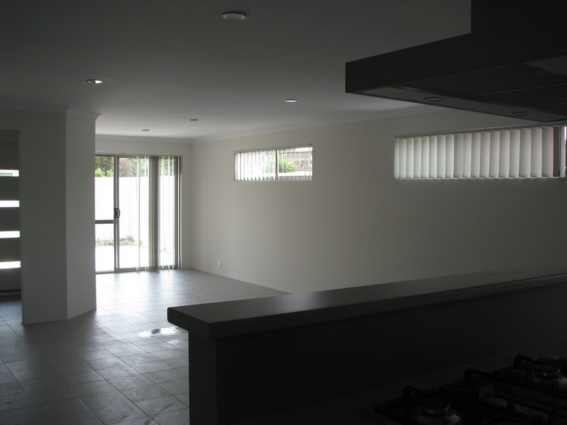 3/24 Brandon Way, Lynwood WA 6147