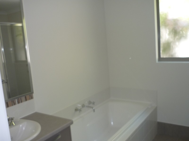 3/24 Brandon Way, Lynwood WA 6147