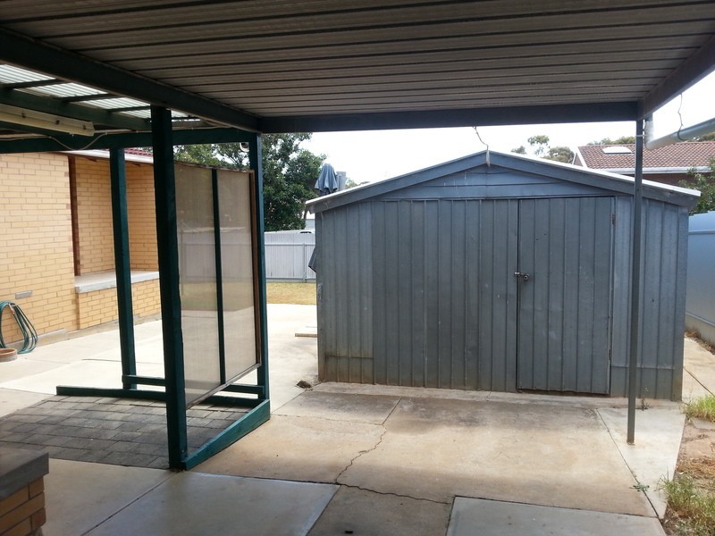 20 Catherine Crescent, Morphett Vale SA 5162