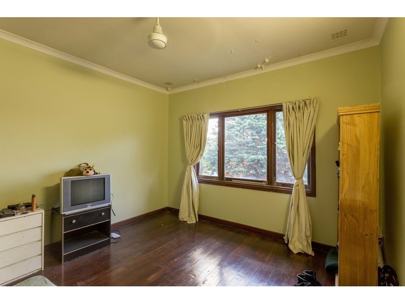 136 Broun Avenue, Embleton WA 6062