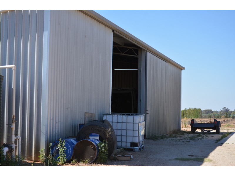 29 Hodges Road, Piangil VIC 3597