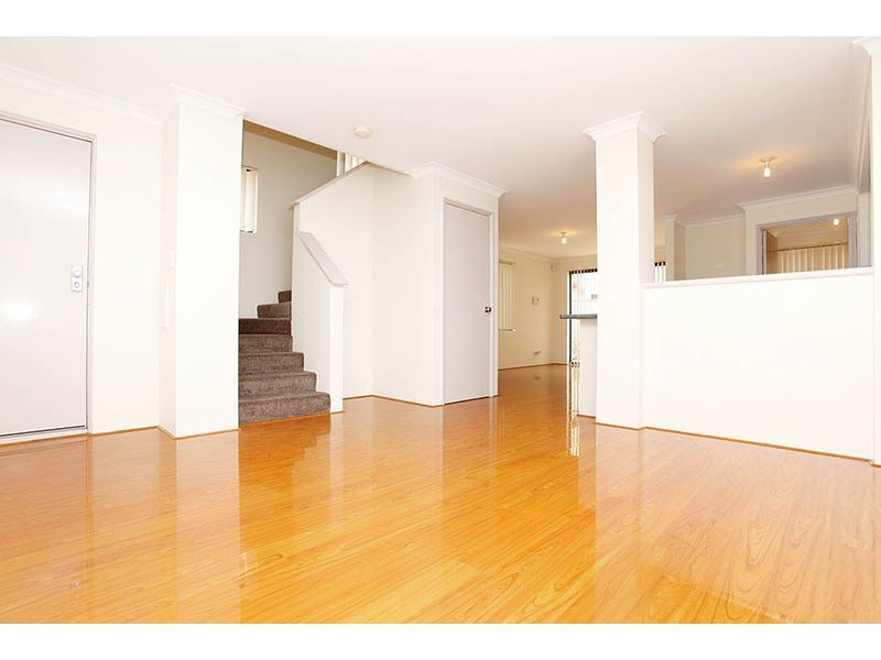 1 Till Street, Cloverdale WA 6105