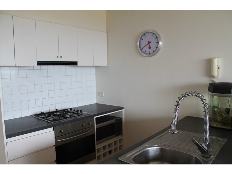 509/70 Speakmen Street, Kensington VIC 3031