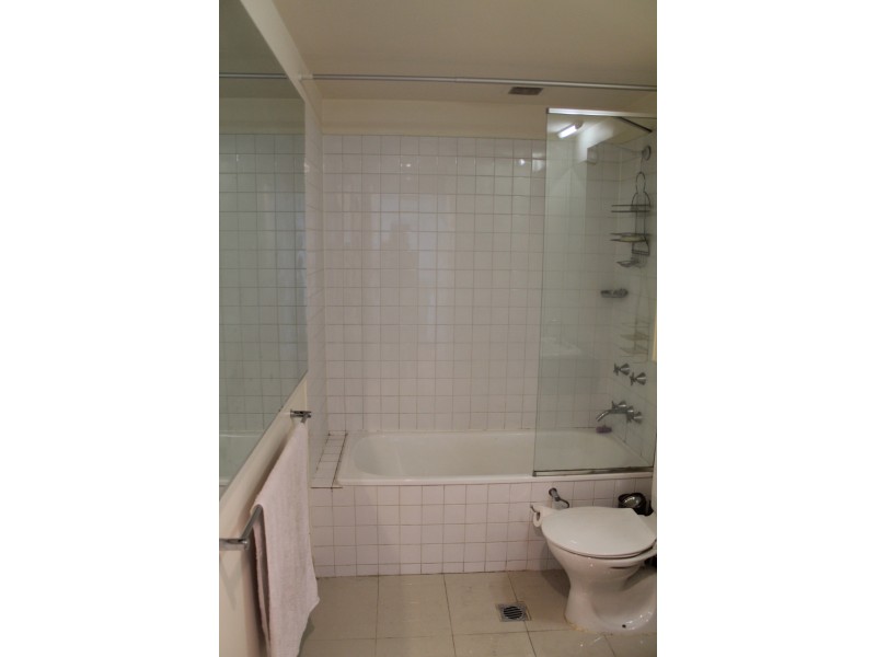 509/70 Speakmen Street, Kensington VIC 3031