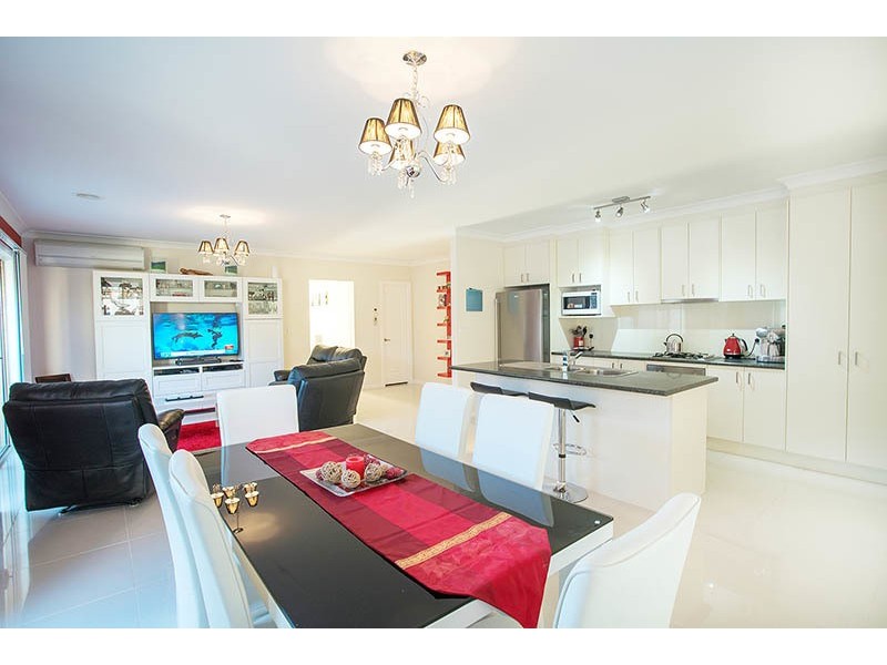 25 Moonstone Dr, Orange NSW 2800