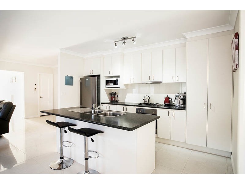 25 Moonstone Dr, Orange NSW 2800