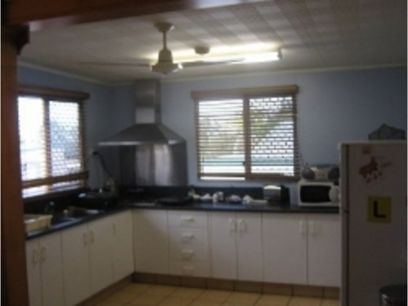 3 Ring Court/95 Mt Crosby Road, Ipswich QLD 4305